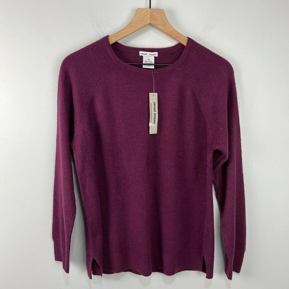 Sweet Romeo Burgundy Long Sleeve Soft Fuzzy Sweater - Picture 1 of 5